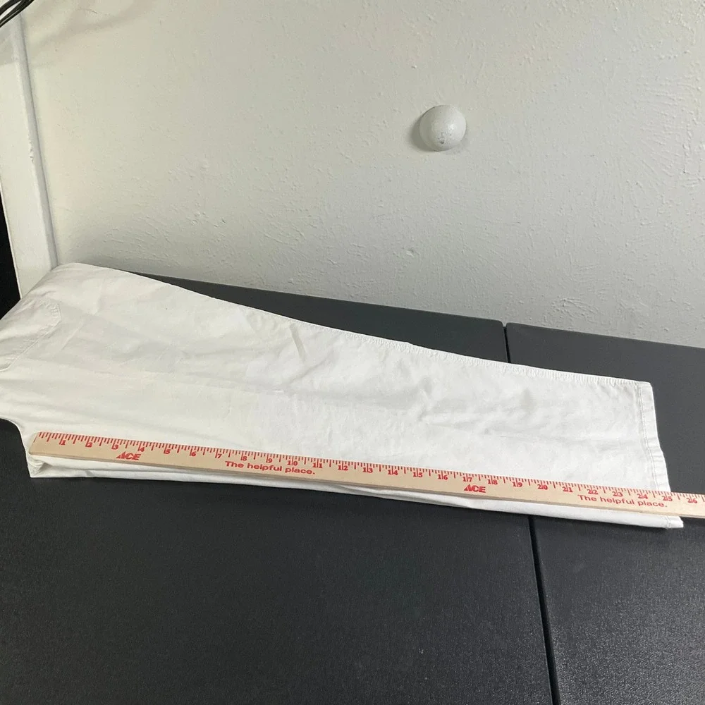 Chicos Women's‎ White Pants Size 2 (US L) Cropped Eyelet Details Vacation Cruise - Picture 12 of 13